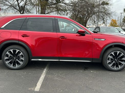 New 2026 MAZDA CX-90 Plug-In Hybrid w/ Premium Plus AWD/4WD image 9