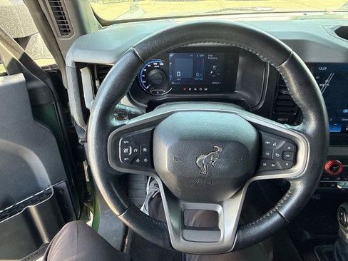 Used 2023 Ford Bronco Everglades AWD/4WD image 8
