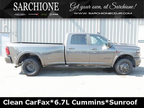 Used 2025 RAM 3500 Limited image 1