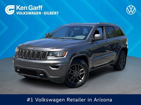 Used 2017 Jeep Grand Cherokee Laredo 75th Anniversary RWD image 1