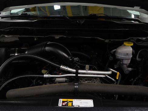 Used 2023 RAM 1500 Classic SLT image 27