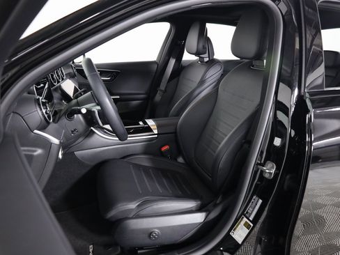 Certified 2025 Mercedes-Benz C 300 4MATIC Sedan image 28