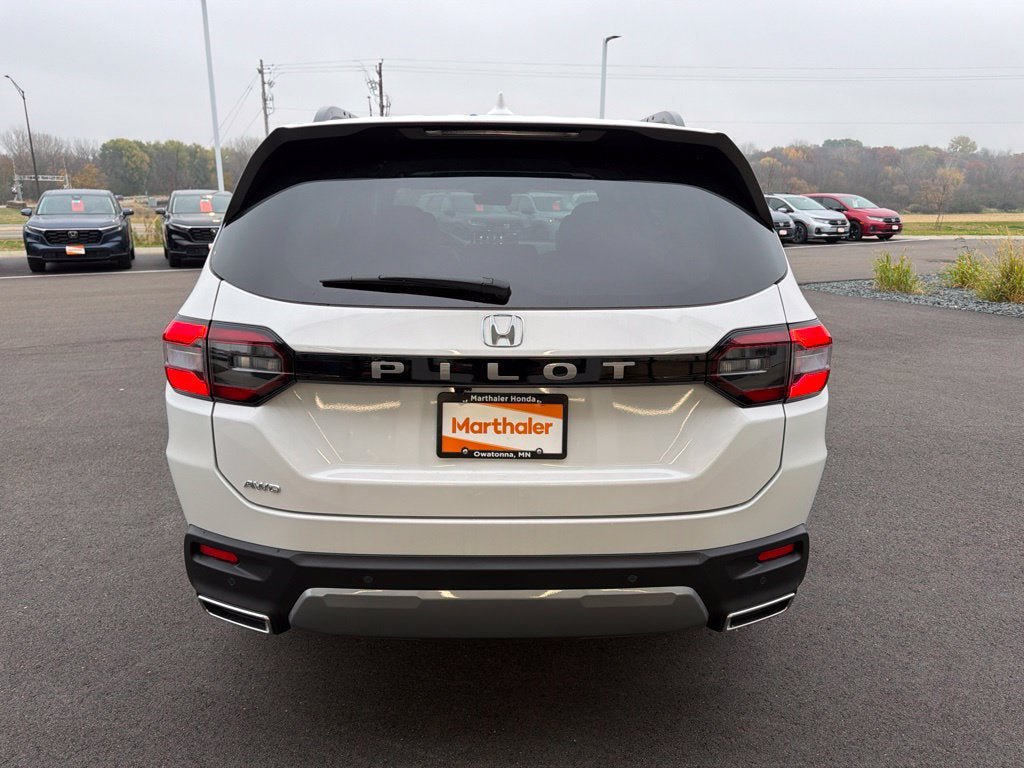 New 2026 Honda Pilot EX-L image 4