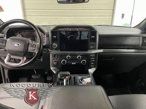 Used 2022 Ford F150 XLT w/ Equipment Group 302A High image 13