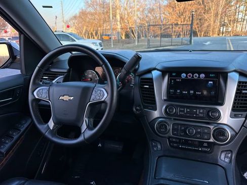 Used 2016 Chevrolet Tahoe LTZ image 17