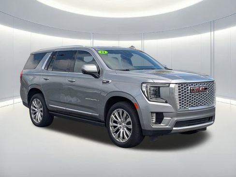 Used 2023 GMC Yukon Denali image 3