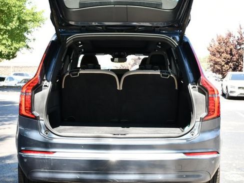 Used 2026 Volvo XC90 B6 Plus AWD/4WD image 25