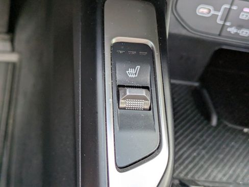 Certified 2026 Kia Sorento S w/ S Panoramic Sunroof Package FWD image 24