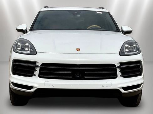 Used 2022 Porsche Cayenne AWD/4WD image 2