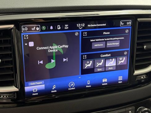 Used 2023 Chrysler Pacifica Touring-L FWD image 36