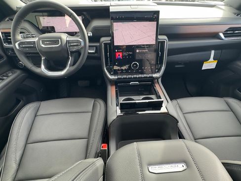 New 2026 GMC Yukon XL Denali w/ Sun & Power Step Package image 13