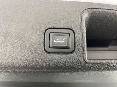 Used 2020 GMC Terrain SLT w/ Preferred Package AWD/4WD image 34