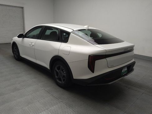 Used 2025 Kia K4 FWD image 5