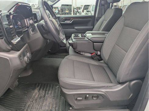 Certified 2025 Chevrolet Silverado 1500 LT w/ Safety Package image 10