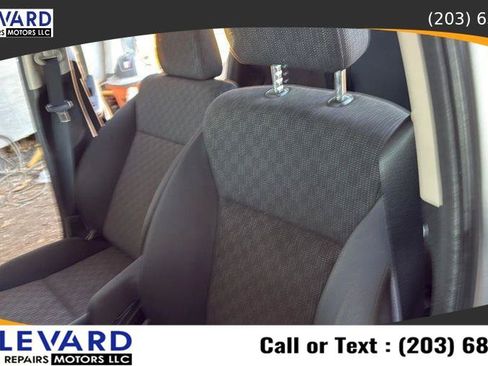 Used 2015 Honda Fit LX image 26