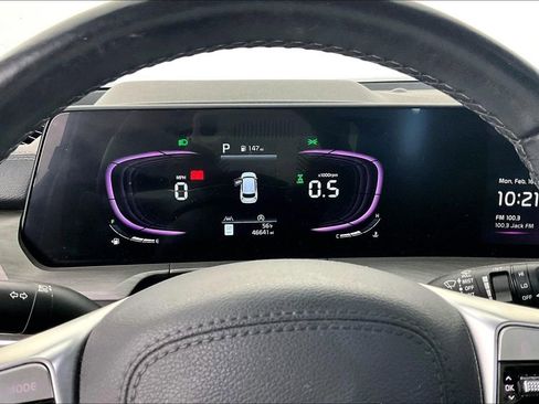 Used 2024 Kia Telluride EX X-Line image 29