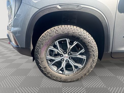 New 2026 GMC Acadia AT4 w/ Luxury Package AWD/4WD image 30