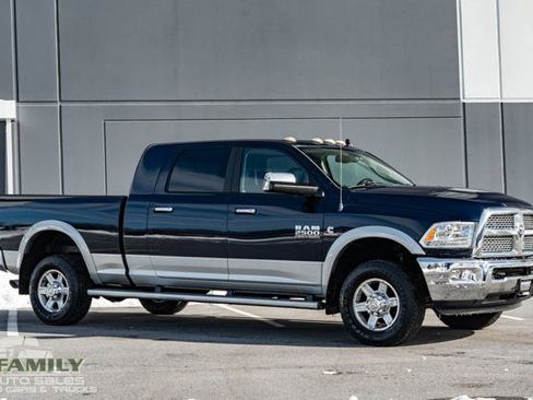 Used 2013 RAM 2500 Laramie w/ Convenience Group image 12