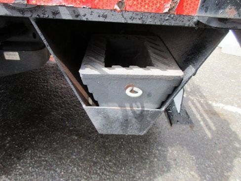 Used 2020 Ford F550 2WD Regular Cab Super Duty image 32