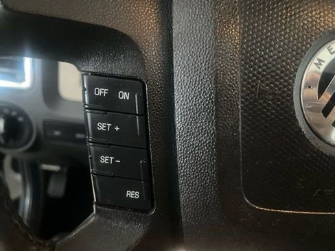 Used 2010 Mercury Mariner 2WD image 11