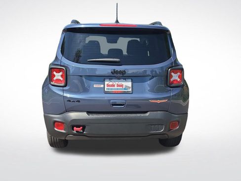 Used 2023 Jeep Renegade Trailhawk AWD/4WD image 4