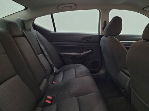 Used 2023 Nissan Altima 2.5 SV image 19