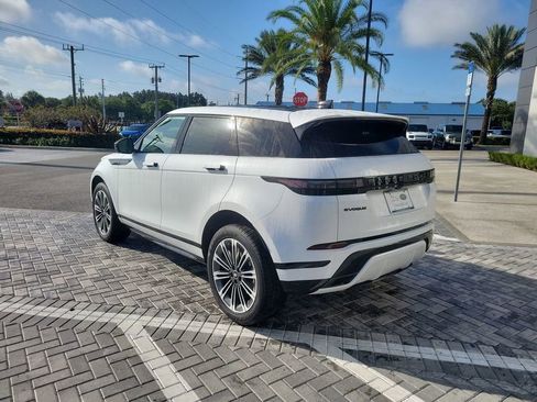 New 2026 Land Rover Range Rover Evoque Dynamic SE AWD/4WD image 3