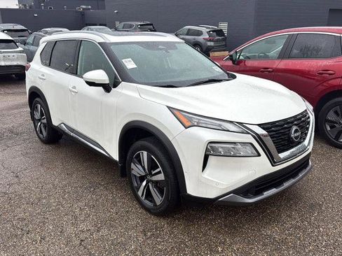 Certified 2023 Nissan Rogue SL w/ SL Premium Package image 1