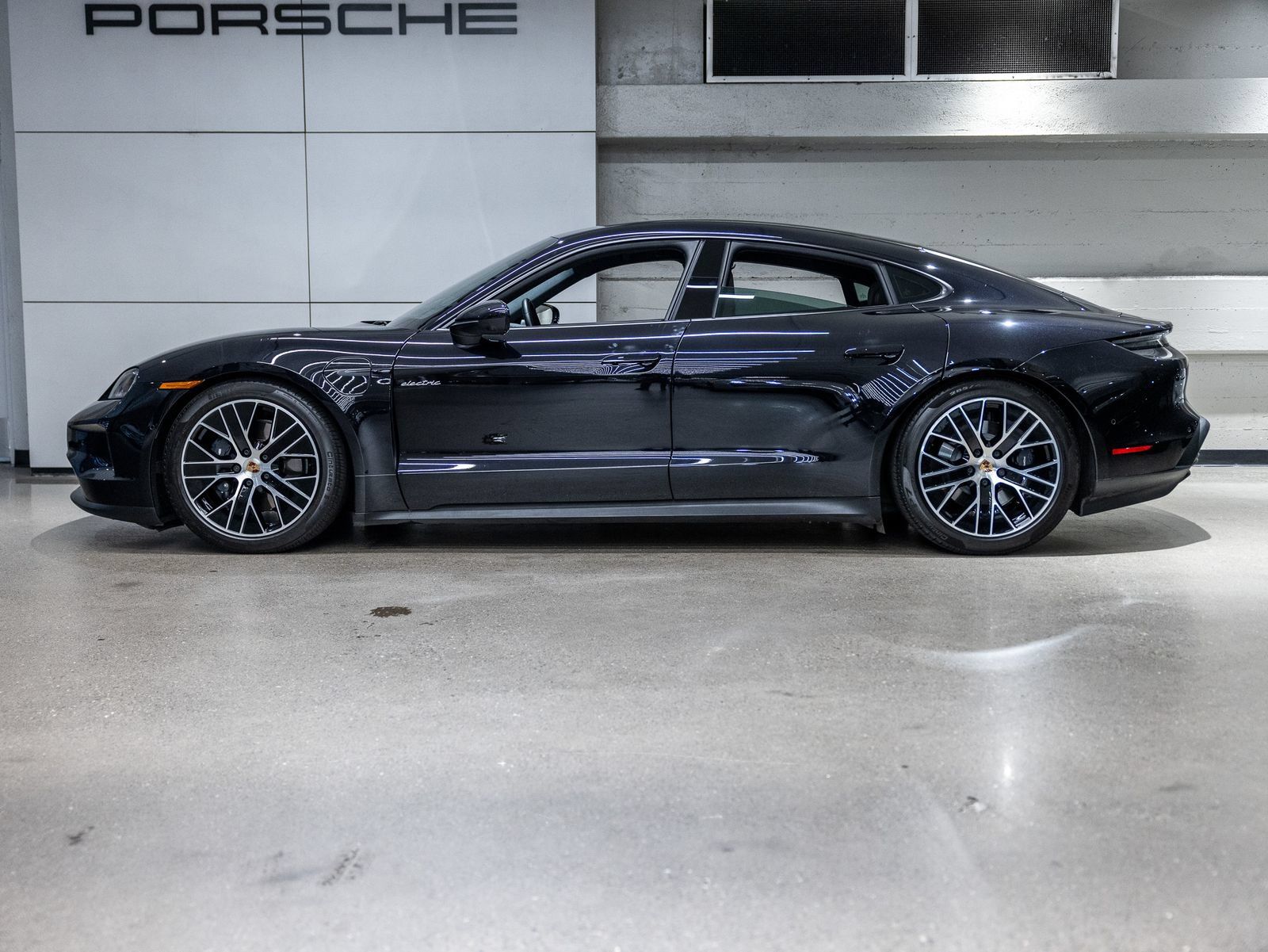 Certified 2025 Porsche Taycan RWD image 2