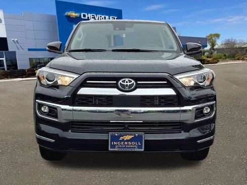 Used 2022 Toyota 4Runner Limited AWD/4WD image 21