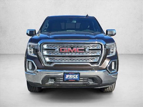 Used 2020 GMC Sierra 1500 SLT image 2
