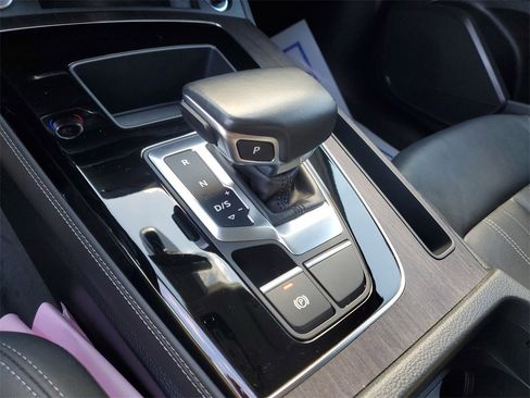 Used 2021 Audi Q5 2.0T Premium Plus w/ Premium Plus Package image 30