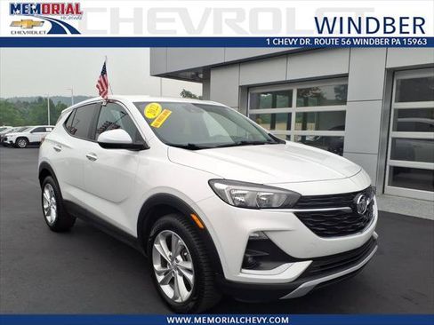 Used 2022 Buick Encore GX Preferred w/ Cold Weather Comfort Package AWD/4WD image 1
