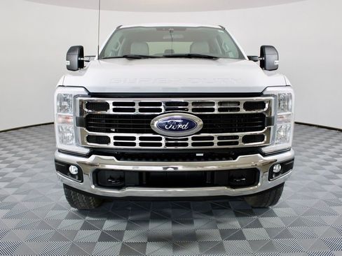 Used 2024 Ford F350 XLT w/ FX4 Off-Road Package AWD/4WD image 2