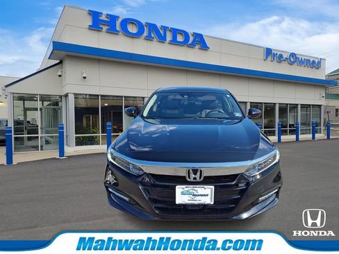 Used 2019 Honda Accord EX image 2