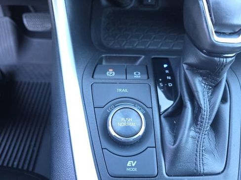 Used 2021 Toyota RAV4 XSE w/ XSE Grade Weather Package image 22