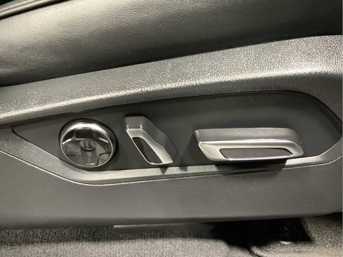 Used 2023 Acura MDX A-Spec image 33