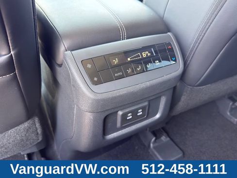 Used 2026 Nissan Pathfinder SL FWD image 25