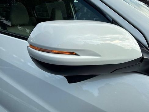 Used 2018 Honda HR-V EX-L image 41