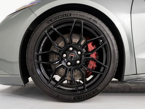 Used 2023 Chevrolet Corvette Z06 image 10