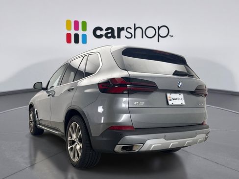 Used 2025 BMW X5 xDrive40i w/ Climate Comfort Package AWD/4WD image 3