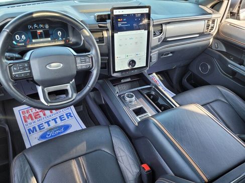 Used 2023 Ford Expedition Max Platinum image 8