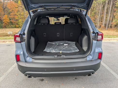New 2026 Ford Escape ST-Line w/ Tech Pack #1 FWD image 30