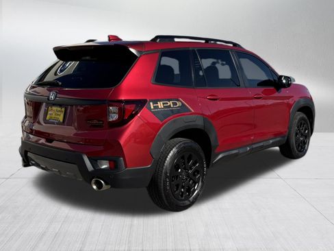 Used 2022 Honda Passport TrailSport image 7