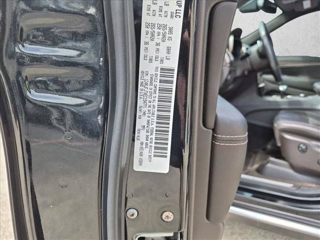 Used 2014 Jeep Grand Cherokee Summit AWD/4WD image 10