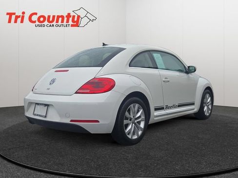 Used 2014 Volkswagen Beetle TDI FWD image 8