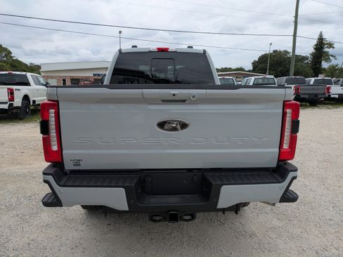 New 2026 Ford F250 XLT w/ XLT Premium Package AWD/4WD image 5