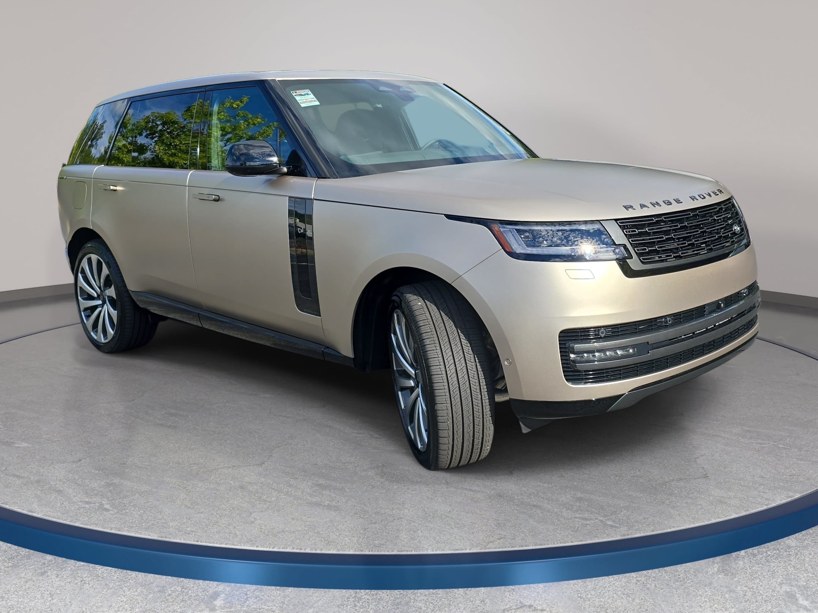 New 2027 Land Rover Range Rover Long Wheelbase Autobiography AWD/4WD image 3