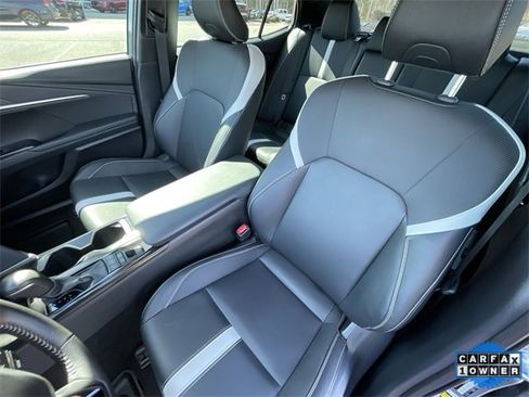 Used 2025 Toyota Camry SE image 14