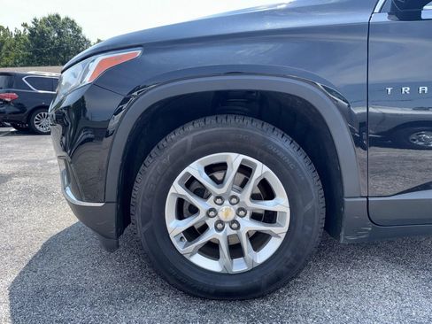 Used 2019 Chevrolet Traverse LT AWD/4WD image 18